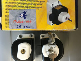 LOT 65 : SECURITE HEOSAFE PORTE CABINE RENAULT