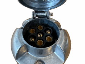 prise-remorque-caravane-7-broches