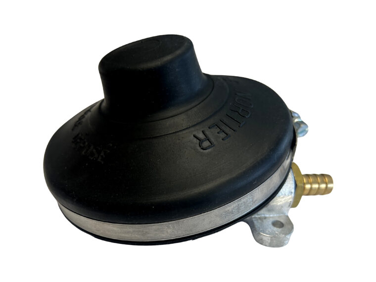 Vue de dessus pompe manuelle Trigano avec tétines 10 mm