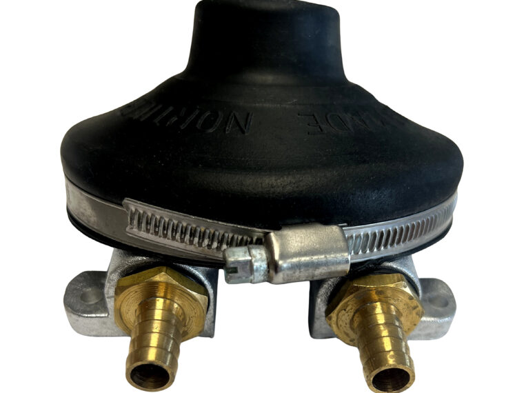 Pompe à pied camping-car fixation 2 vis sur plancher