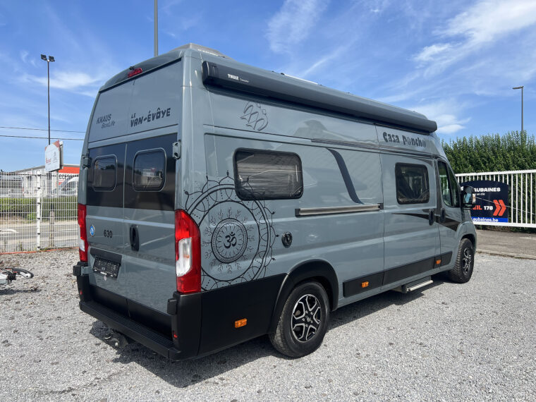 Van aménagé KNAUS BOXLIFE 630 ME sur porteur Fiat Ducato coloris Lanzarote grau